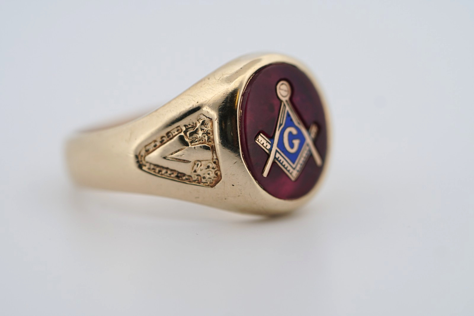 10K Solid Yellow Gold Mens Black Lab Ruby Masonic… - image 2