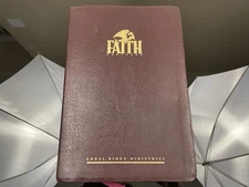 The New Open Bible NKJV Large Print Nelson New King James Bonded Leather