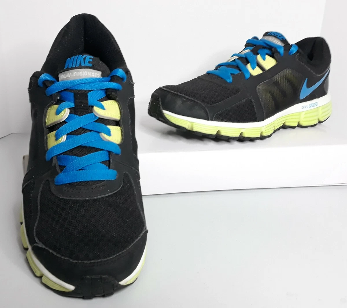 Nike dual fusion st2 best sale price