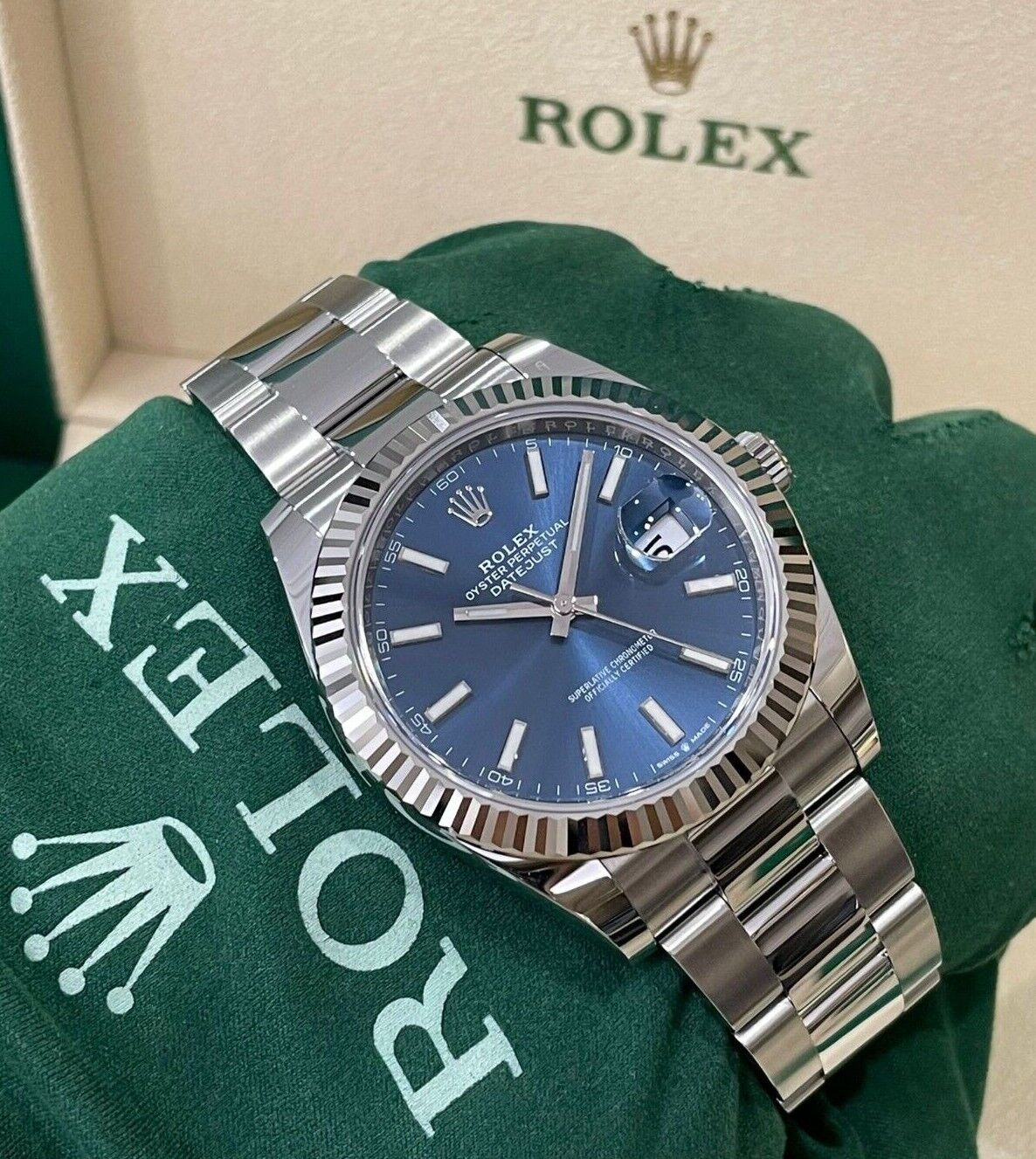 💙 Rolex Datejust 41 Blue Index 126334 Gold Bezel on Unworn Complete 💙 eBay