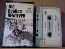 EX RARE orig. 1968 The Beatles REVOLVER 1st issue PAPER LABEL CASSETTE 4XT 2576