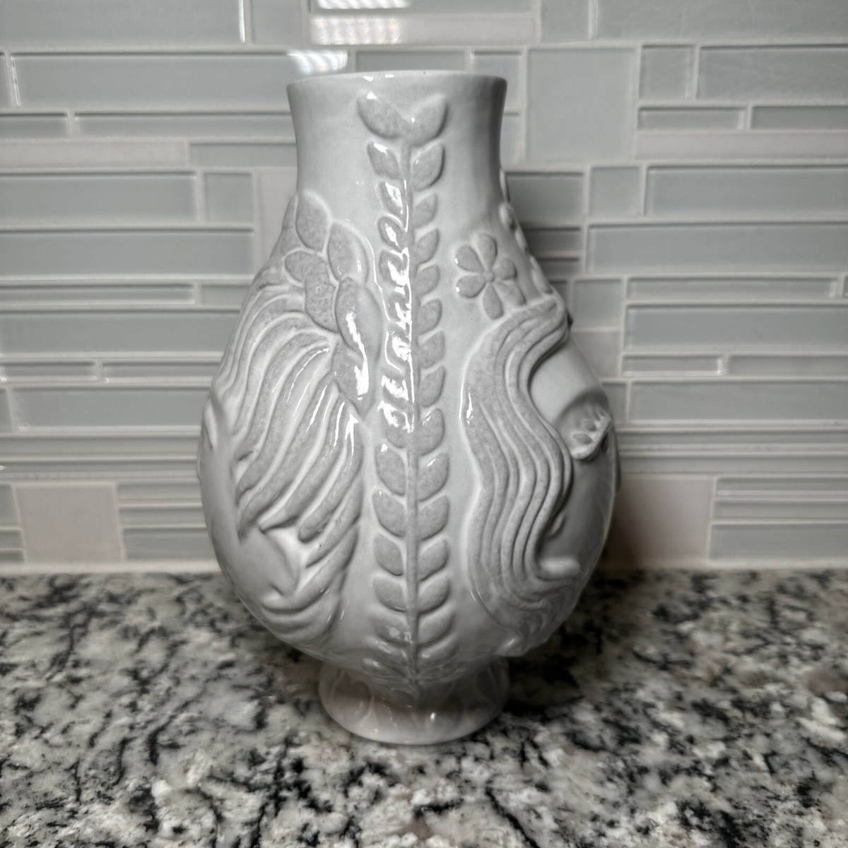 JONATHAN ADLER Utopia Caesar Cornelia Stoneware Vase Reversible