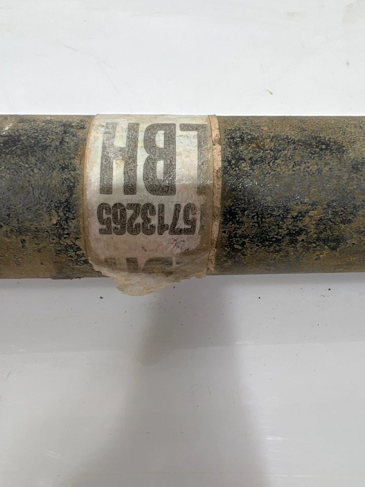 Оригинальный передний стабилизатор подвески для Chevy Silverado 1500 4x2 99–07 годов выпуска 15713265 - Изображение 2 из 4