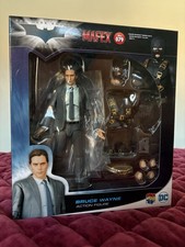MAFEX No. 079 Bruce Wayne the Dark Knight Trilogy Medicom Action Figure NEW