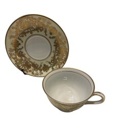 Juego de platillos taza de té Wiss China oro incrustado floral crema porcelana vintage Japón