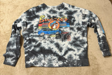 Buc-ee's Racing 32 Tie Dye Sweatshirt Men's Medium Gray Crewneck Pullover