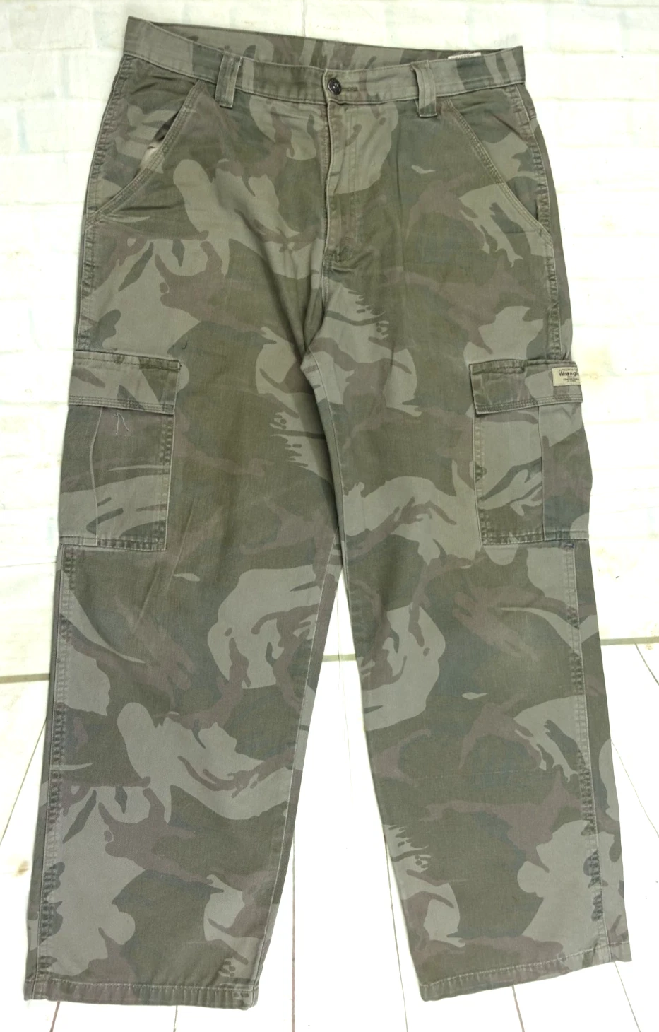 Wrangler light khaki Camouflage Cargo Trousers 32 x 30