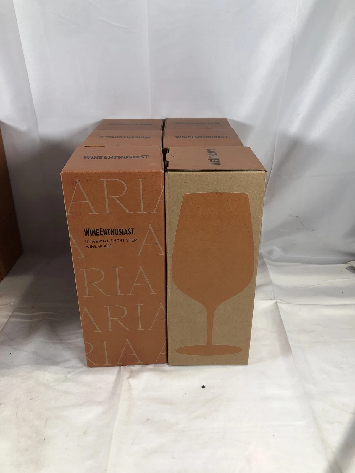 Wine Enthusiast Aria Universal Stem Wine Glass