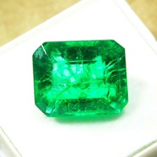 Emerald Cut CERTIFIED Natural 8 Carat Muzo Colombian Emerald Loose Gemstone