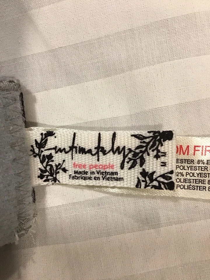 Sujetador We The Free People Intimately gris medio correas ajustables cierre de 2 broches ☼ Foto 4 de 4