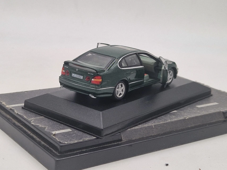 LEXUS GS 300 - Cararama Hongwell - Scala 1/43 - Immagine 2 di 4