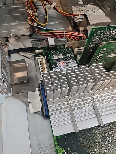 Vintage Apple Power Mac G4 - Picture 14 of 21