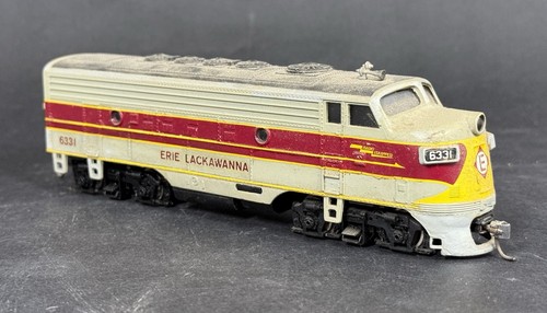Vintage Bachmann Erie Lackawanna #6331 HO Scale Electric Train Locomotive | Zustand: Used