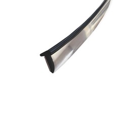 Universal 58 Wide Wheel Well Moldings Chrome And Black With Lip - By The Foot Universal 58 Wide Wheel Well Moldings Chrome And Black With Lip - By The Foot