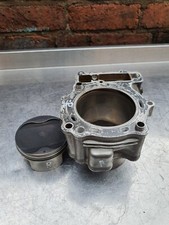 Suzuki Sv1000 SV 1000 03-07 Engine Code T508 REAR CYLINDER BARREL AND PISTON OEM