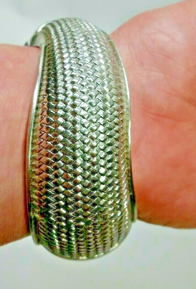 SILVER TONE SPRING OPENING WEAVE DESIGNED THICK B… - image 7