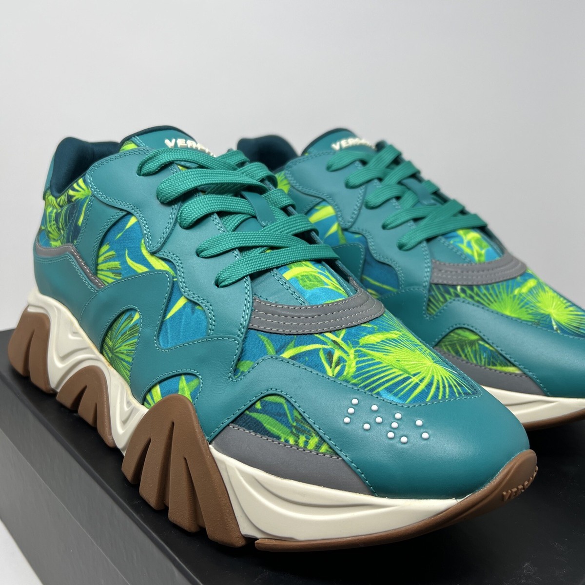 Versace Squalo Men display picture 1