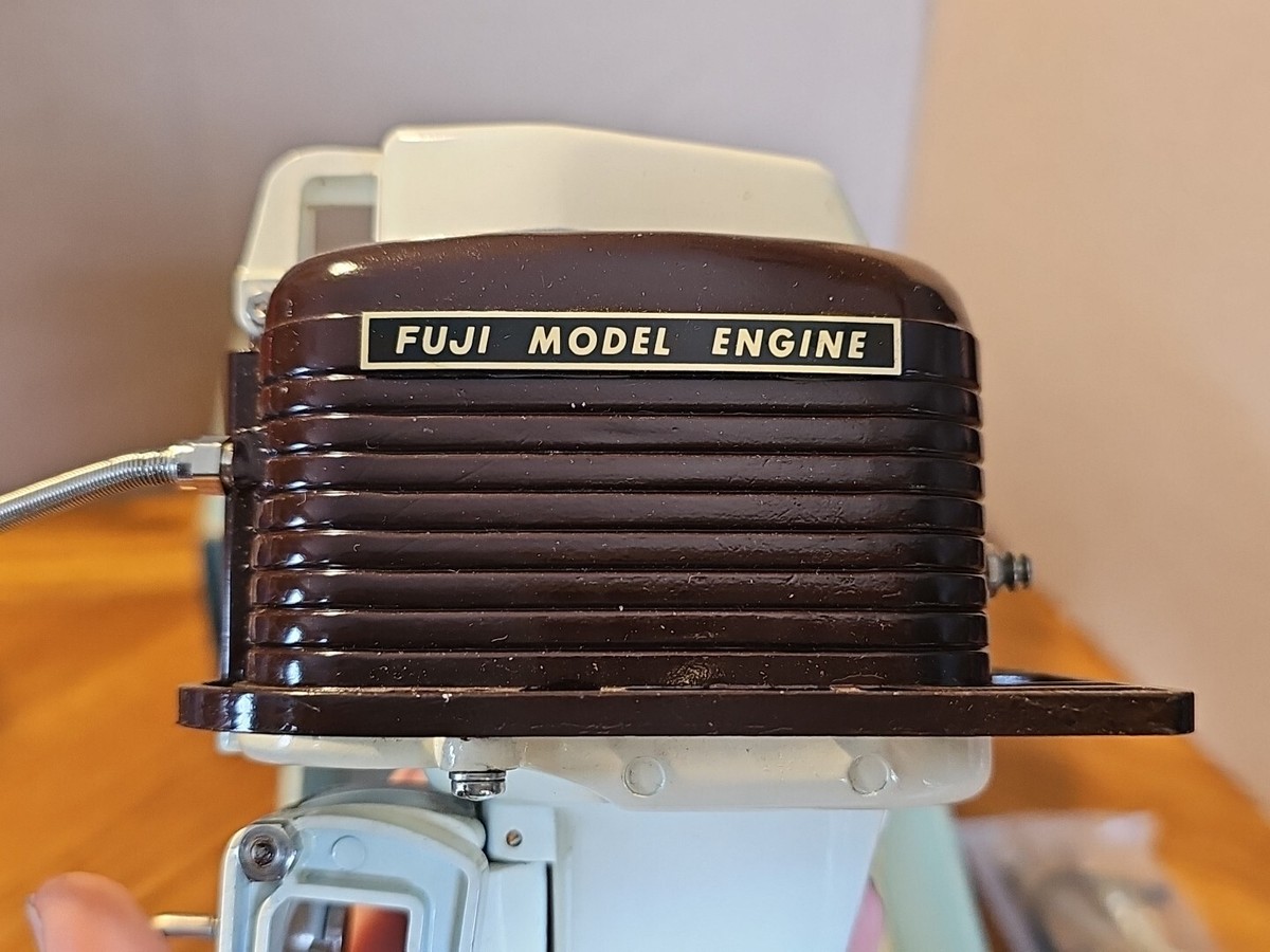 Fuji Engine 19-III-S RC Model Engine NOS Unused Vintage Made in Japan