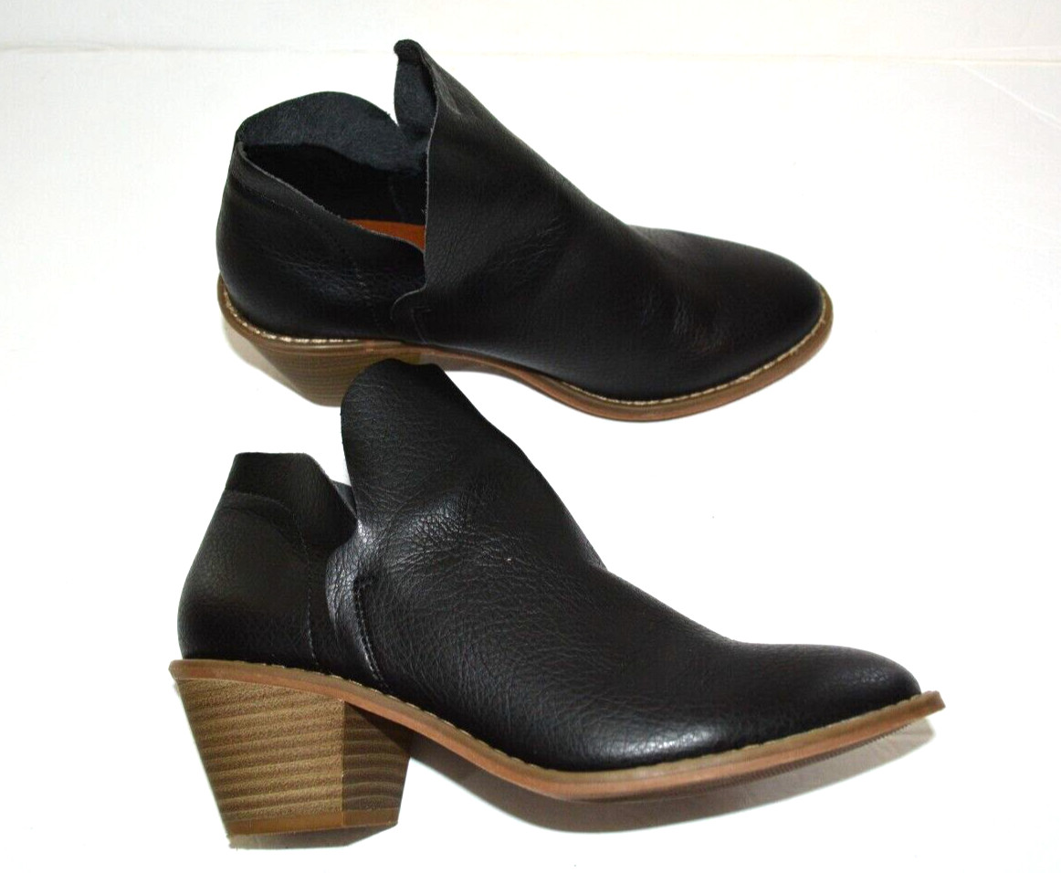 UNIVERSAL THREAD BLACK SLIP ON BOOTIES WOMEN 7 M … - image 8