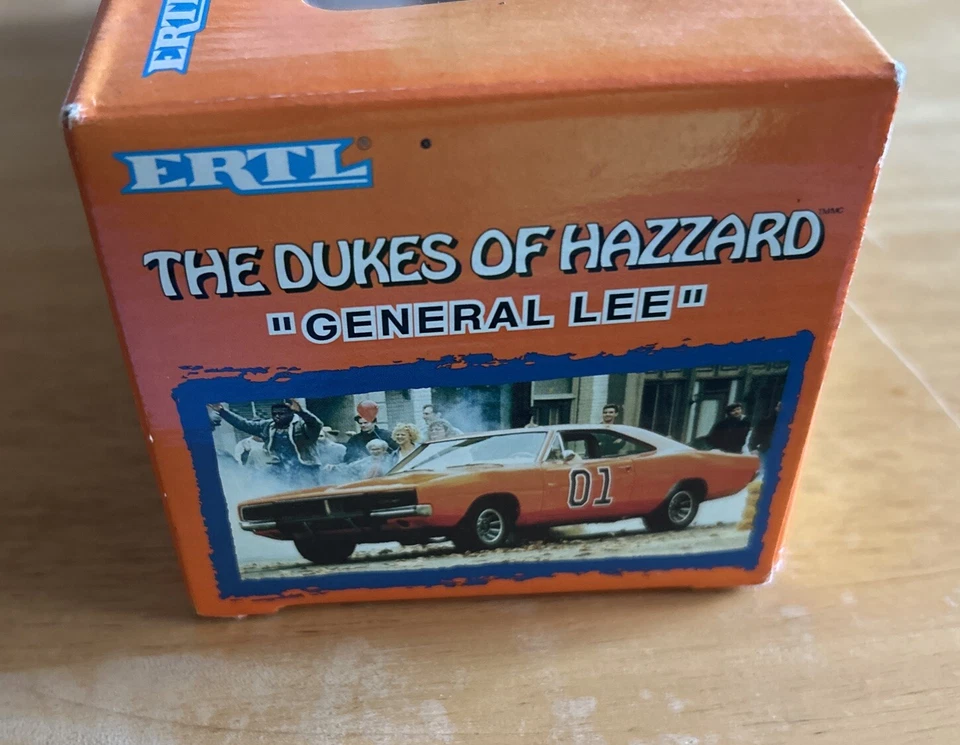 ERTL The Dukes of Hazzard General Lee 1:25 Diecast Dodge Charger Vintage 1998 - Image 4 of 4