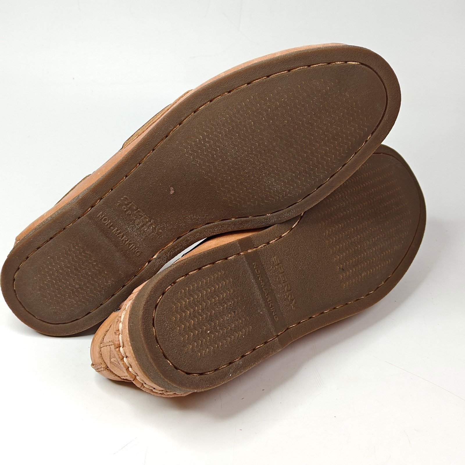 Sperry 0197640 Mens Authentic Original 2-Eye Boat Shoe Sahara Leather Size 9.5