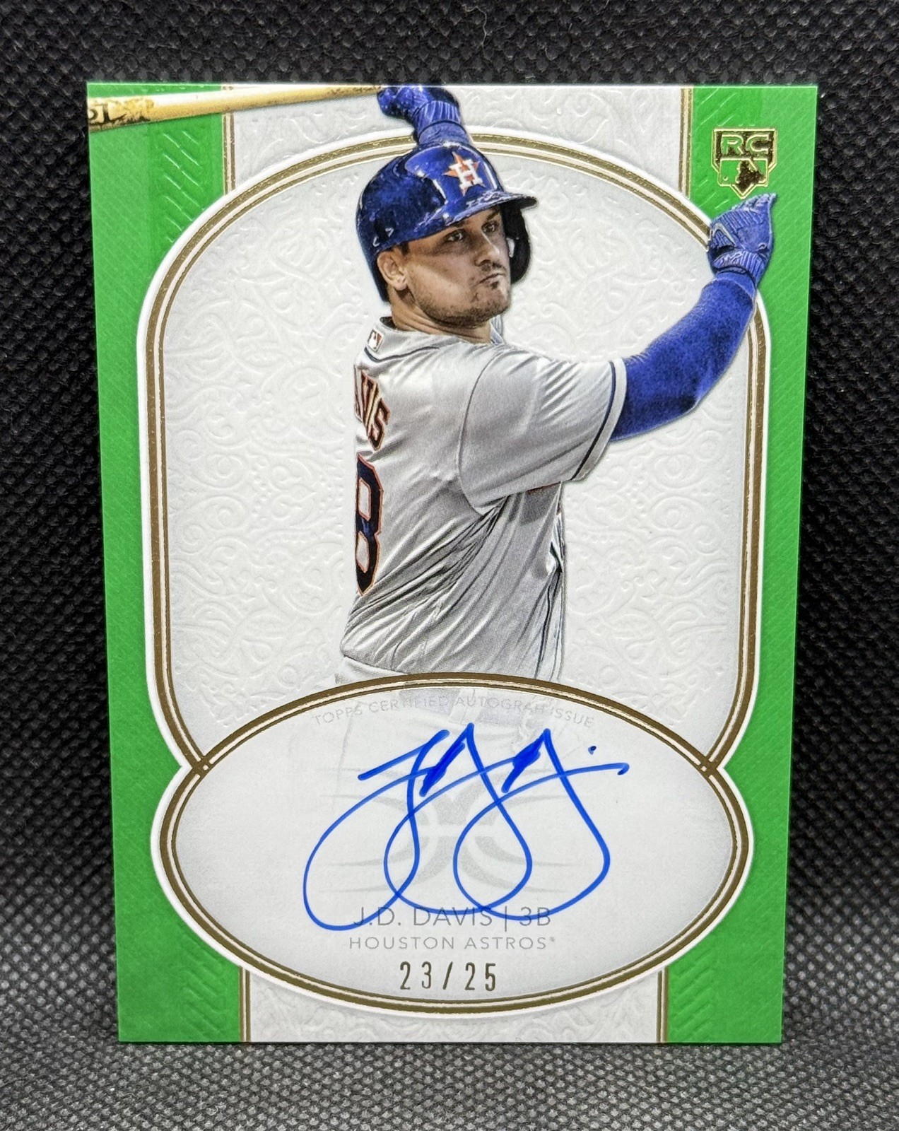 J.D. Davis 2018 Topps Definitive Rookie Green Auto /25
