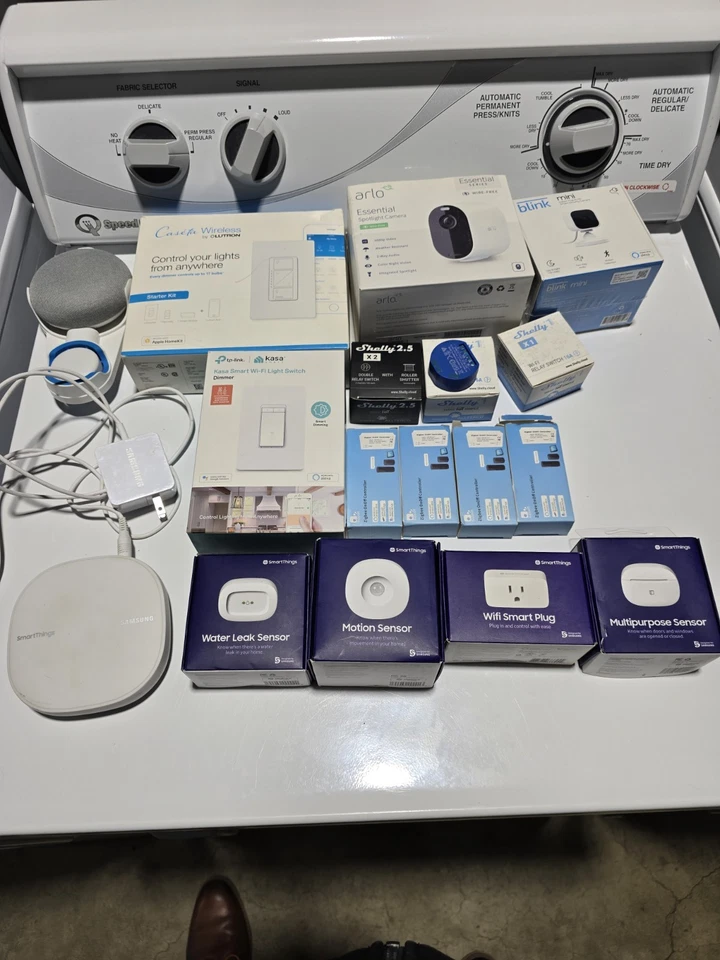 Smart Home Devices ASSORTMENT
