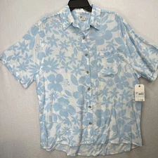 Billabong On Vacation Women’s Medium Button Up Short Sleeve NWT