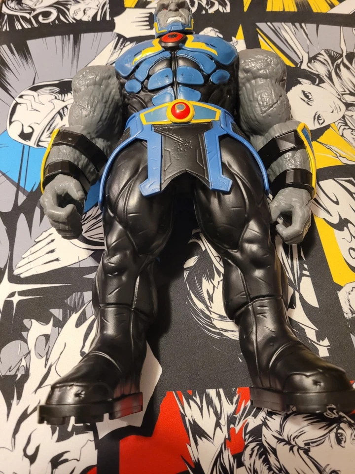 Figura de acción posable Darkseid DC Comics Spinmaster 11" 2021 Foto 4 de 4