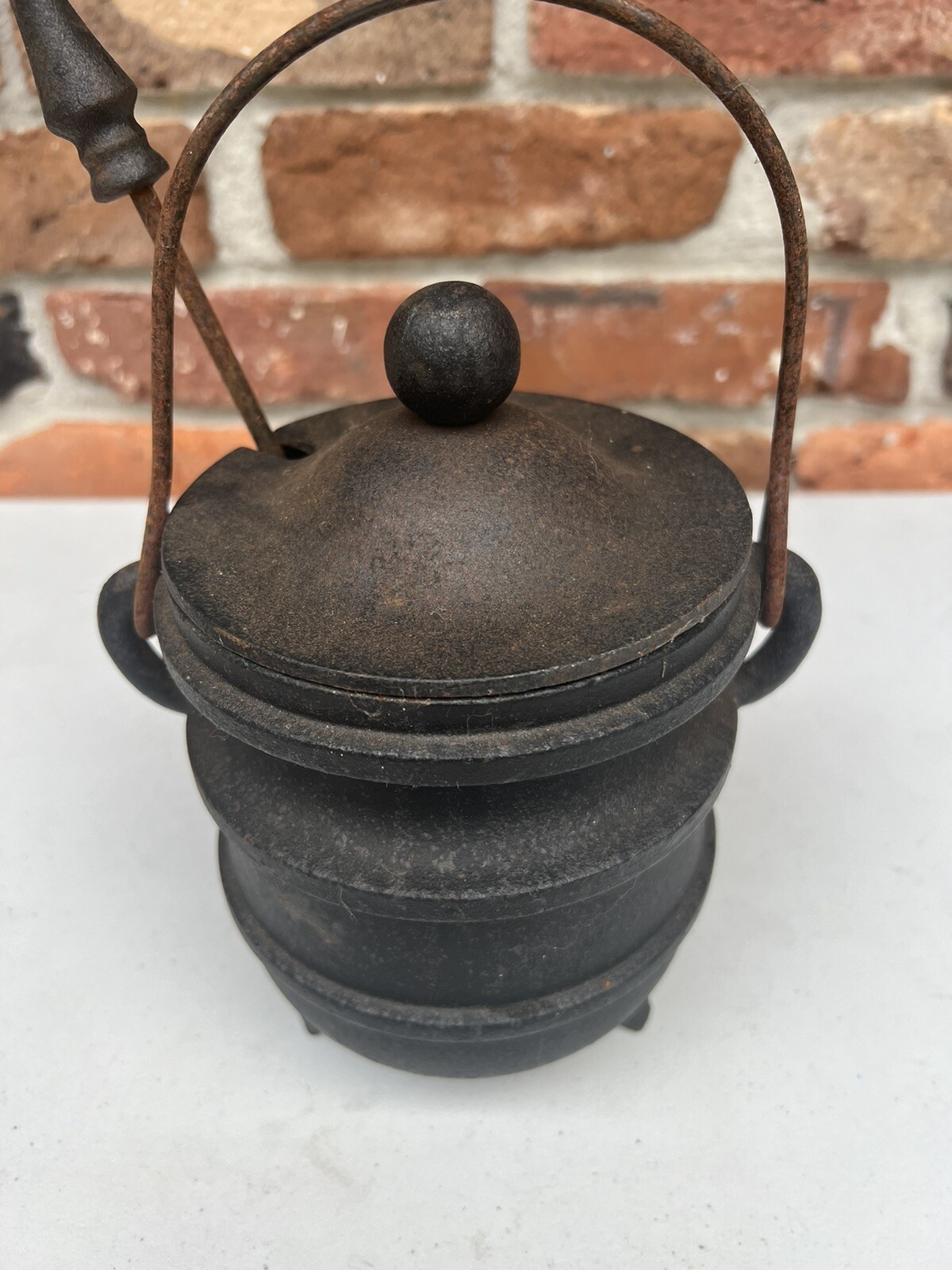 Vintage Cast Iron Fire Starter Smudge Pot Cauldron Lid Pumice Wand