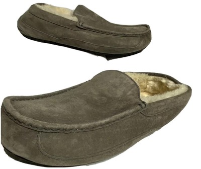 UGG Australia Ascot S/N 5775 Gray Suede Sheepskin Slippers  display picture 2