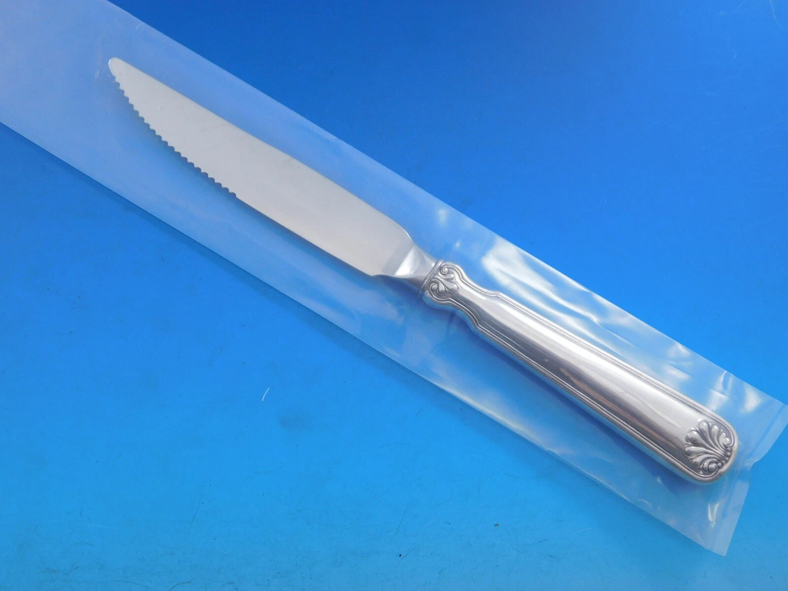 Shell and Thread by Tiffany and Co Sterling Silver Steak Knife Serrated Custom