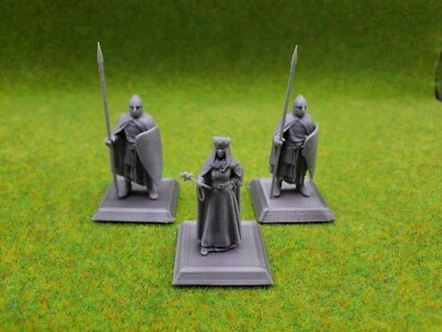 Reconquer miniature Medieval 28mm Queen Urraca The Reckless and Court Guards