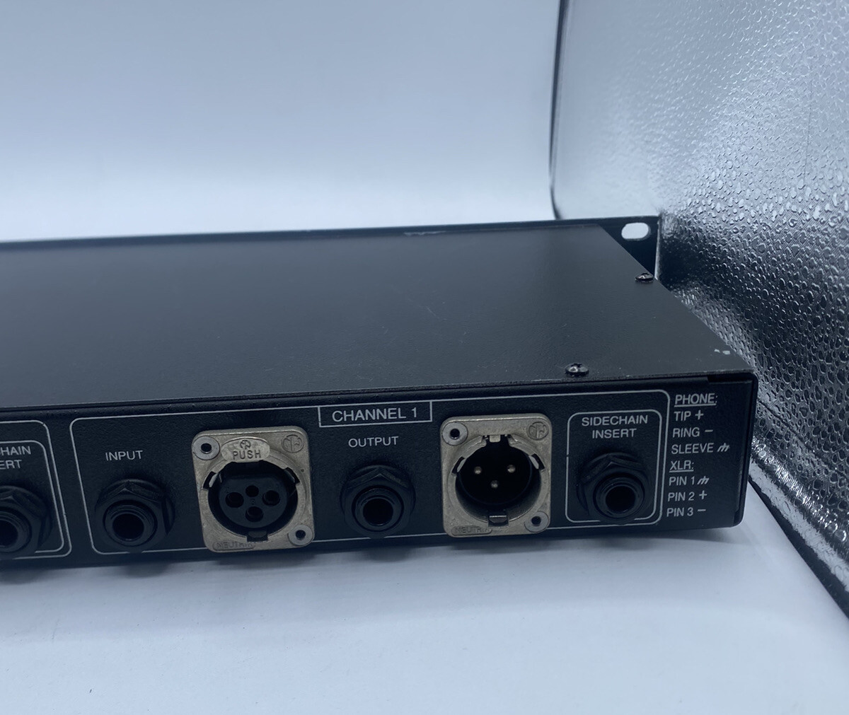 dbx 166A VCAコンプレッサー dbx 166A Compressor Limiter