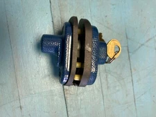 Master Lock 90 Gun Lock Trigger Lock with 2 keys