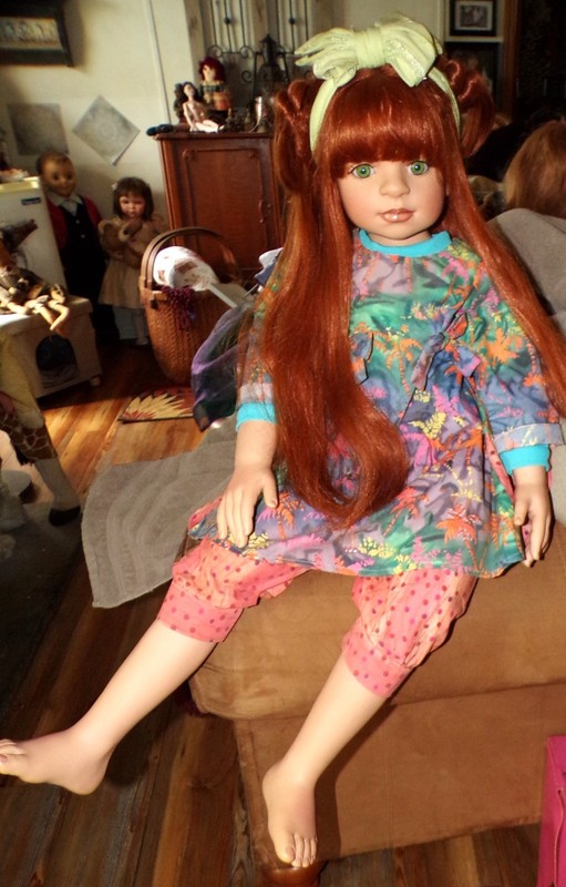 Vinyl Gloria Vanderbilt Beautiful Redhead Girl Doll 34"Tall