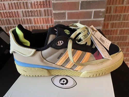 Scarpe da ginnastica Adidas Bad Bunny x Forum PowerPhase Catch and Throw taglia 10UK