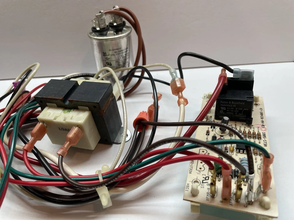 Complete Set Up 5KCP39NGAB27 Motor New W/Board 1005-83-1722A, transformer & Capa - Image 4 of 4