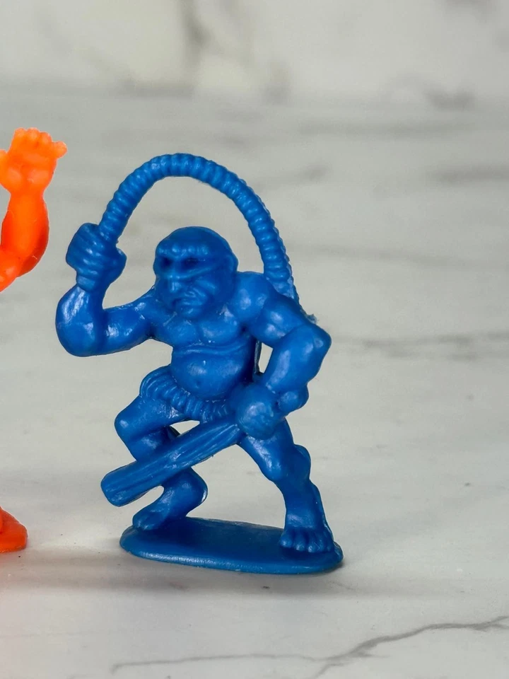 Vintage ARCO Dragons 'N Monsters 1990 Plastic Action Figure Playset Lot Of 4 - Image 3 of 4