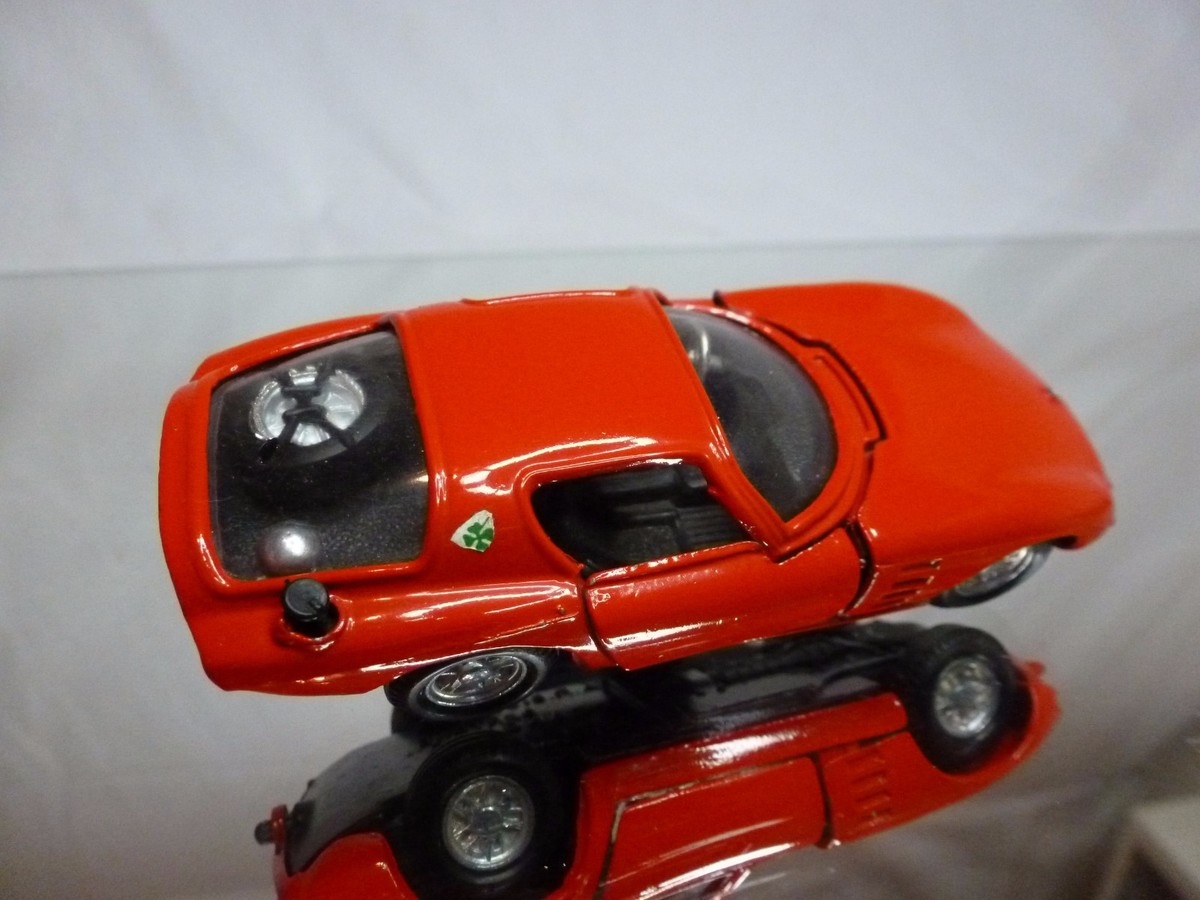 ALFA ROMEO GIULIA BERTONE CANGURO par MERCURY N°29 en boite d'origine