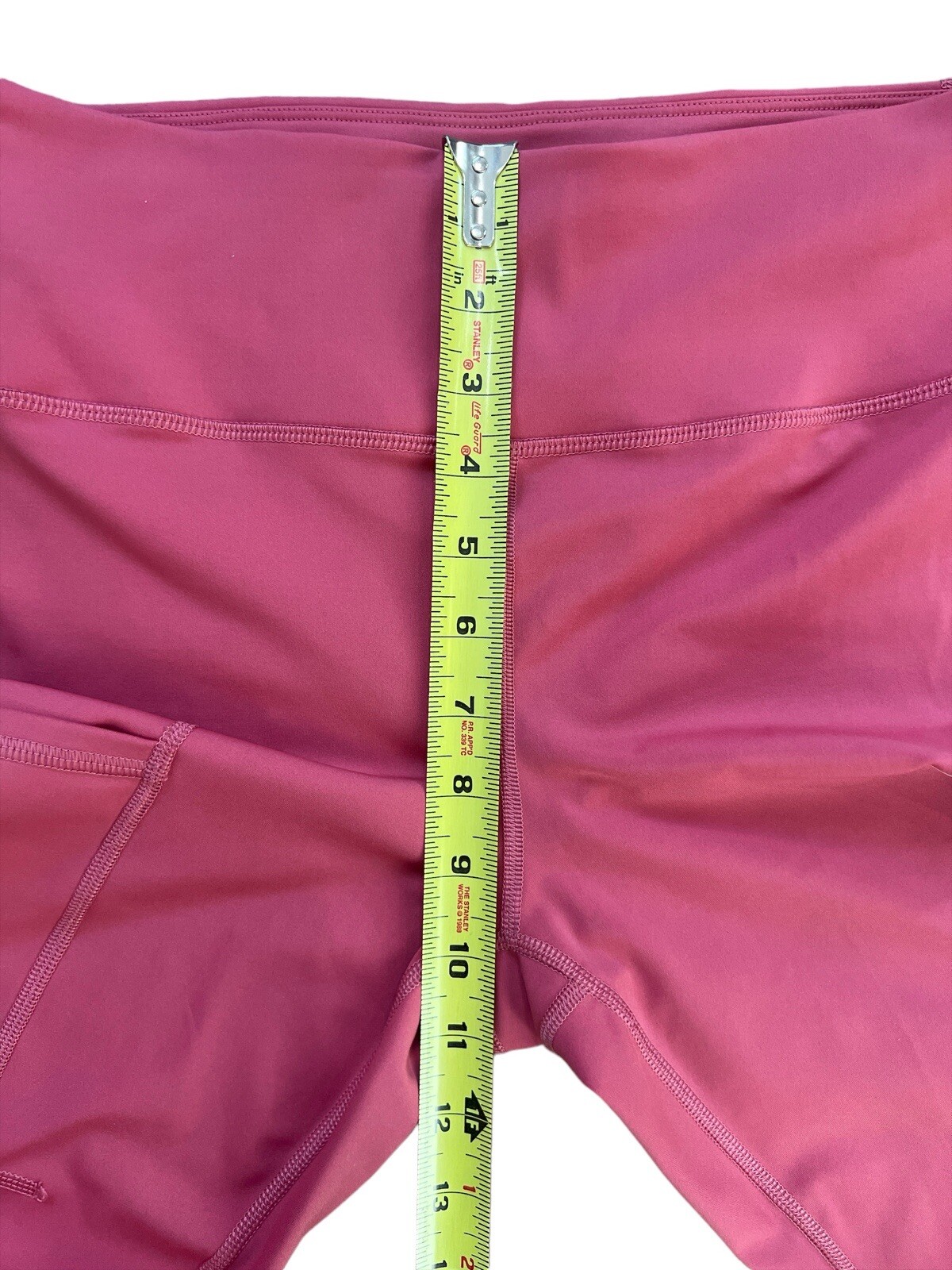 Foto 10 di 13