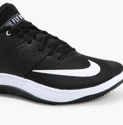 nike fly by 2 black and white