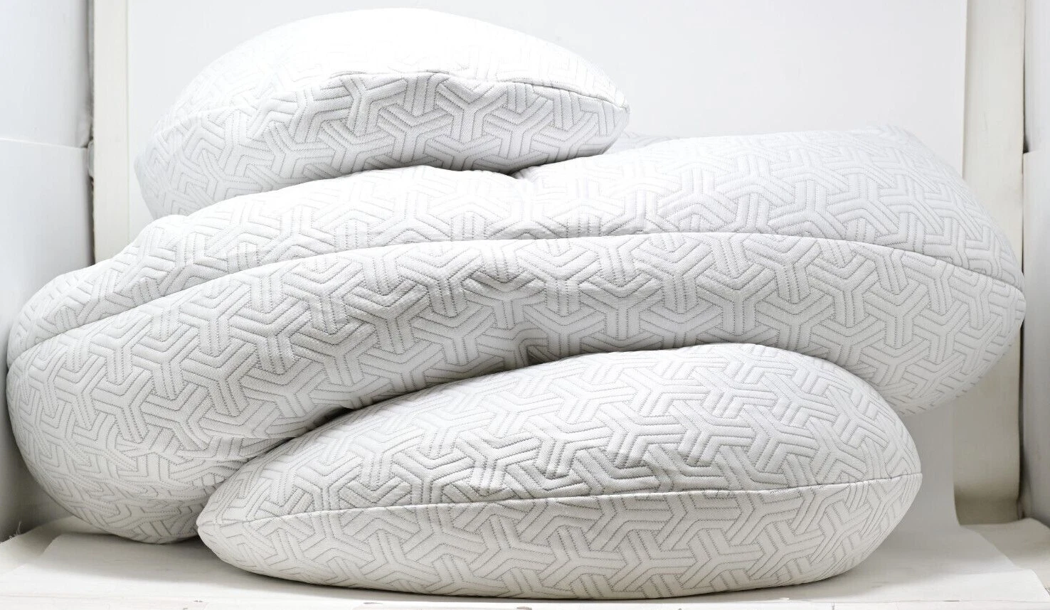 Dream Plush Cooling Body Pillow - Thumbnail 3