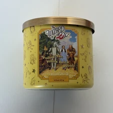 Wizard Of Oz Goose Creek 3-Wick Candle Limited Edition Follow  Yellow Brick Road