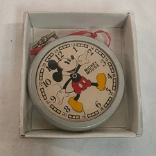 Kurt S Adler Inc, Walt Disney Company, Santa's World Mickey Mouse Ornament Decor