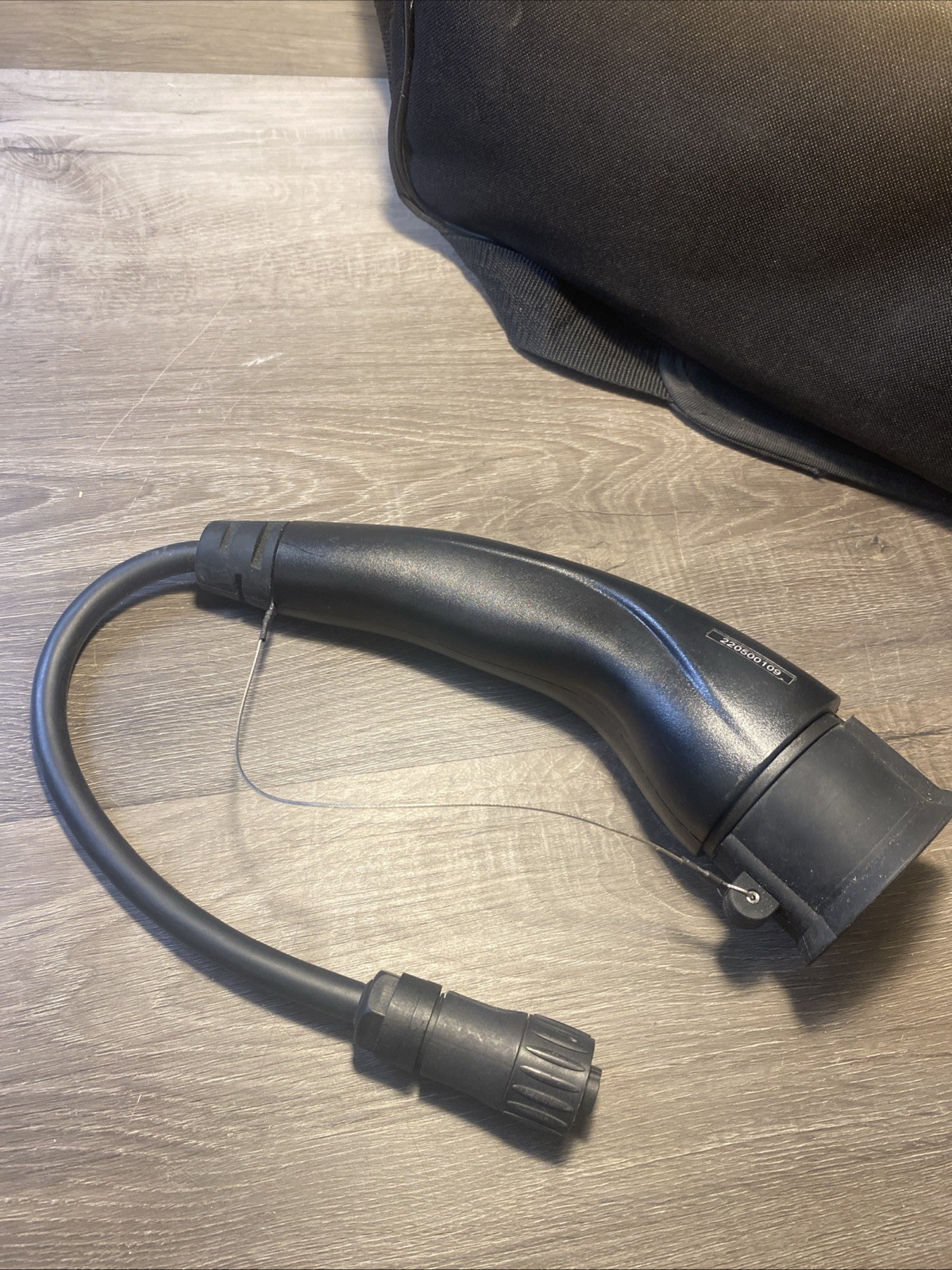 Fluke FEV100/TY1 KIT EV Charging Station Test Adapter 87V Multimeter Leads