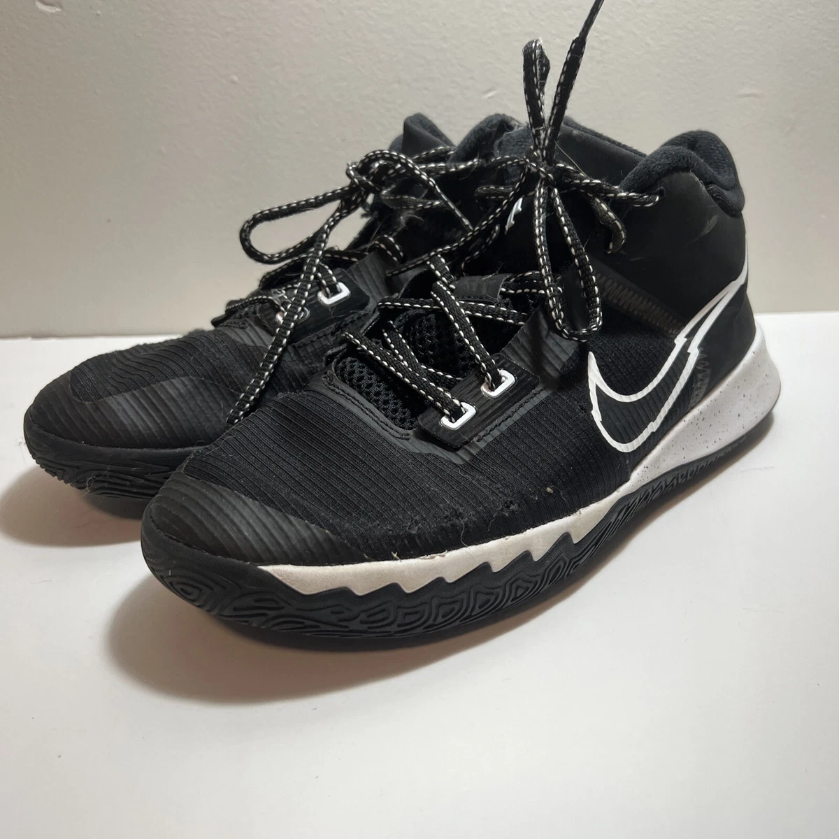 Nike boys kyrie flytrap sale