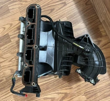 2013 Dodge Avenger 2.4L Intake Manifold OEM 05033310AB Engine Air Runner Assembl