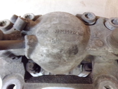 Audi A6 C7 2011 Brake Caliper Front Right 32348422-a for sale 