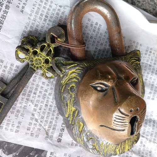 Vintage Home Lock Safety Protection Garden Safety Lucky Totem Lion Shape Two Key - Picture 4 of 11